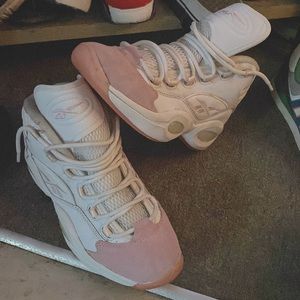 Reeboks, Allen Iversons Pink and White shoes size 8.5 in men, 8.5/10 condition